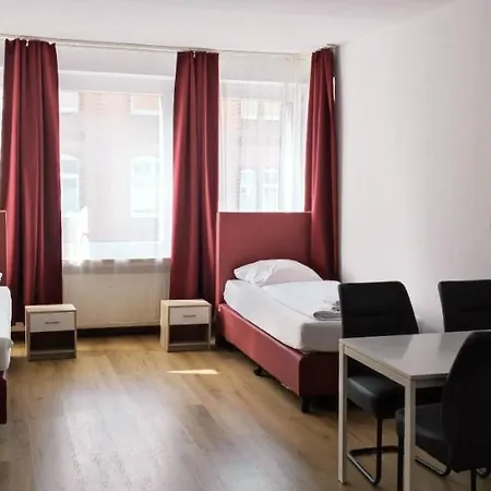 Othman Appartements Falkenstrasse 26, 4.Og L Hannover Buitenkant foto